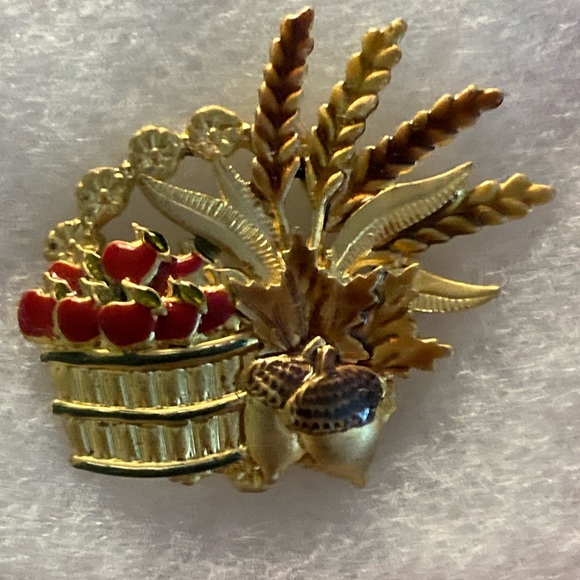 Kenneth Cole Jewelry - Vintage Kennth Cole Fall Harvest Brooch